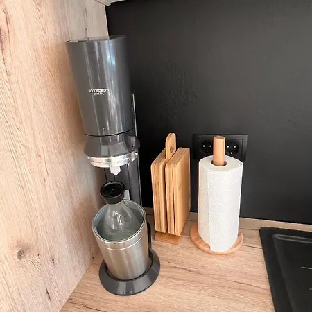 Imzaro: Erdgeschoss, 2 Schlafzimmer Schlafsofa, Eigener Eingang, Grosse Terrasse Mit Garten!