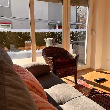 Imzaro: Erdgeschoss, 2 Schlafzimmer Schlafsofa, Eigener Eingang, Grosse Terrasse Mit Garten! شقة *